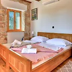 Luxurious In Prázdninový dům *