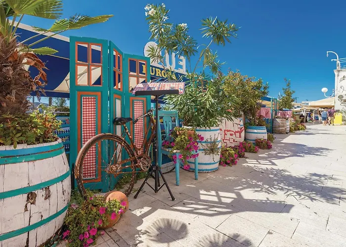 Vakantiehuis Lovely In Biograd Na Moru
